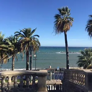 petit-avec-classe-sanremo.hotelitalianriviera.com/